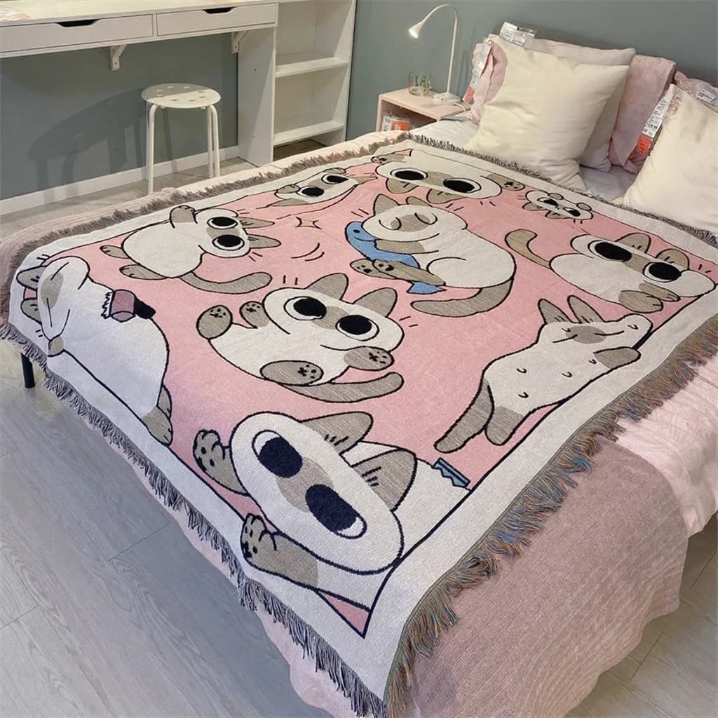 ピンクの猫キャラクター ソファスローブランケット シングルサイズ
