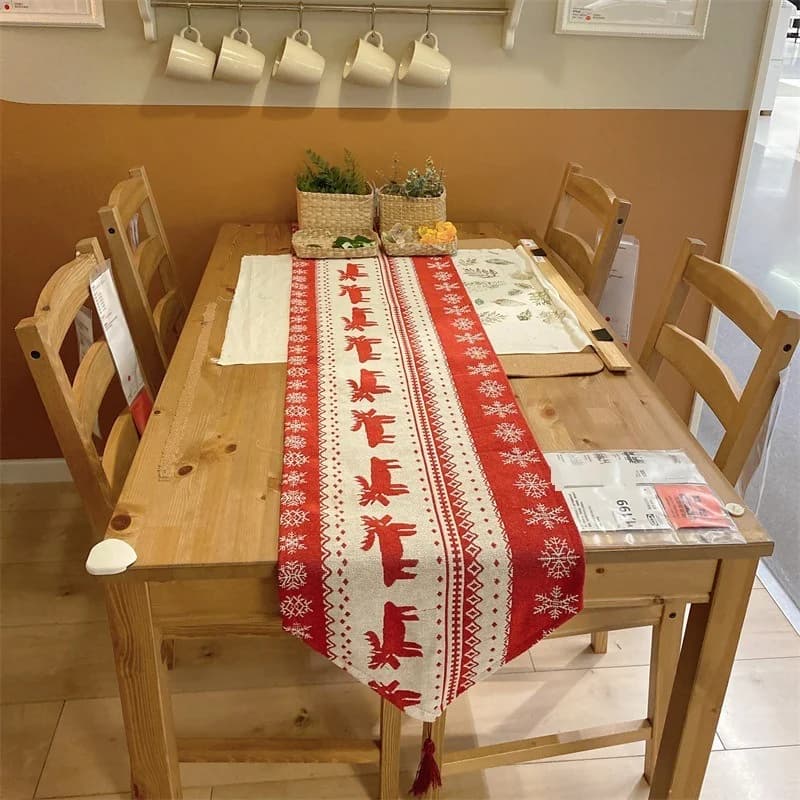 クリスマス テーブルランナー ポインセチア 油絵風 フェスティブデコ
